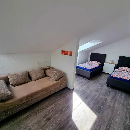 Workershome - Business - Monteurwohnungen Vendégház Wertheim