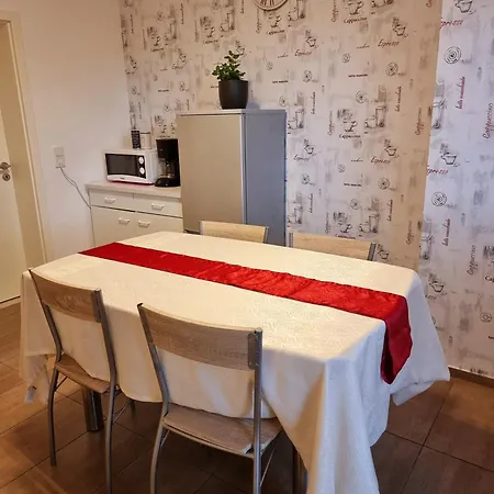 Workershome - Business - Monteurwohnungen Pensjonat Wertheim